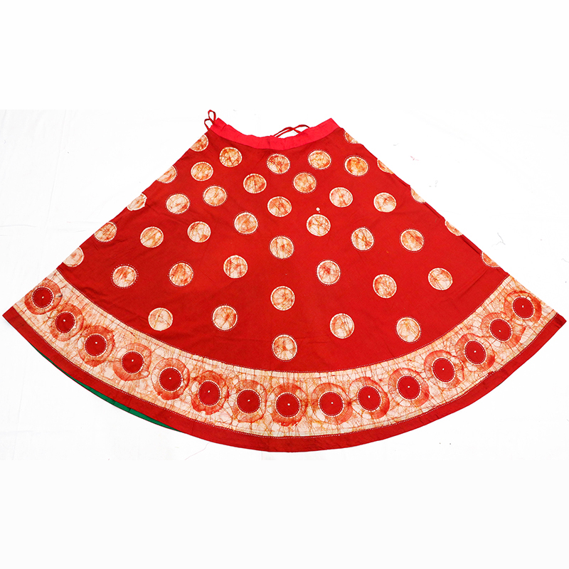 SKIRT IN YOUTHFUL RED