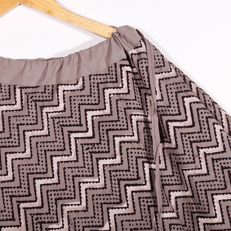 SKIRT WITH LEHERIYA PRINT - Image 2