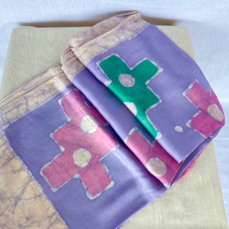 Batik stole in lavender - Image 2